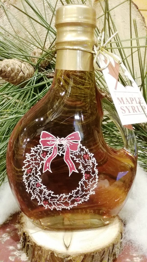 Christmas Wreath LaBasque with Bob's Maine Maple Syrup -8.45 oz